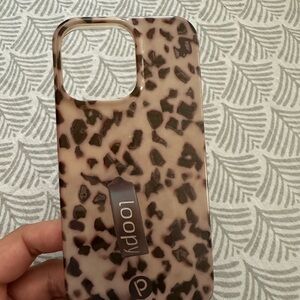 Loopy Case Wild Pattern Phone Cover - Brown